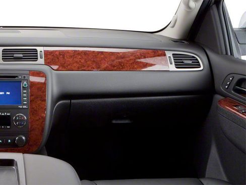 Used 2013 Chevrolet Tahoe LTZ AWD/4WD image 19