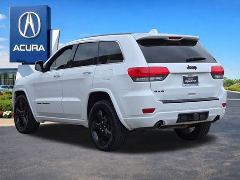 Used 2014 Jeep Grand Cherokee Altitude AWD/4WD image 18