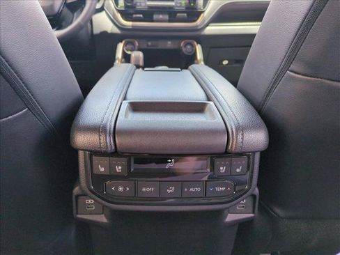 Used 2026 Toyota Grand Highlander AWD Hybrid image 17