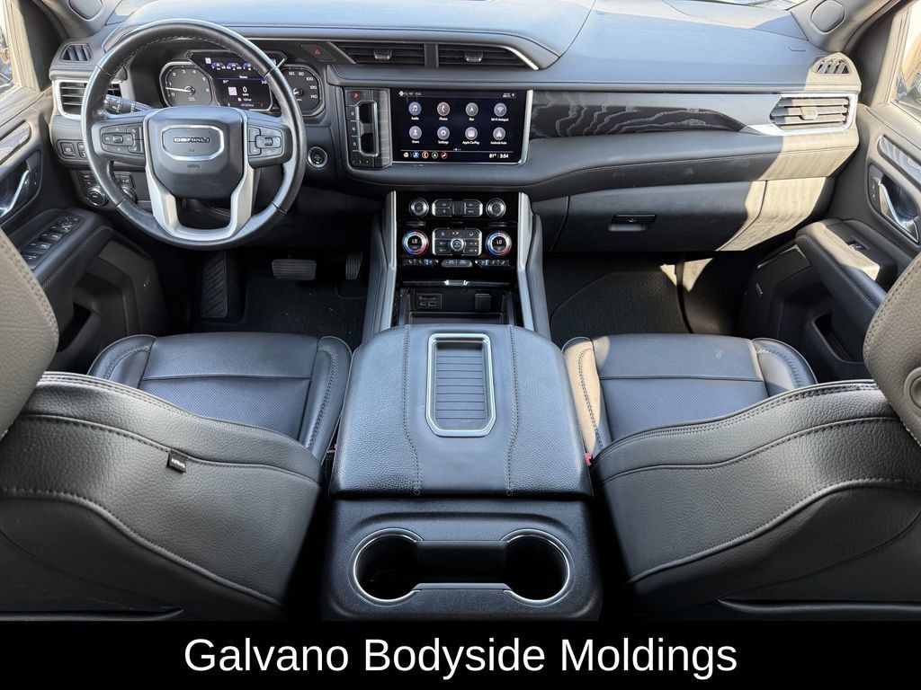 Used 2021 GMC Yukon Denali w/ LPO, Illumination Package AWD/4WD image 10