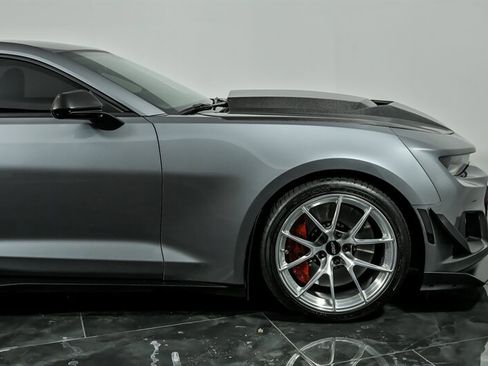 Used 2019 Chevrolet Camaro ZL1 image 12