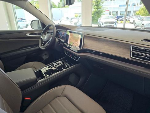 New 2026 Volkswagen Atlas SEL AWD/4WD image 43