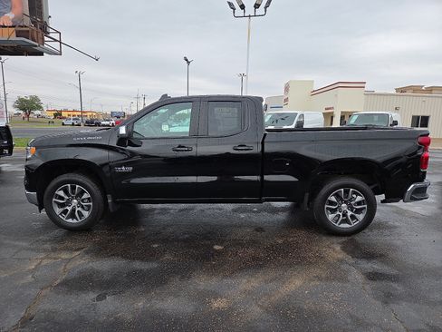 Used 2026 Chevrolet Silverado 1500 LT w/ Convenience Package II RWD image 2