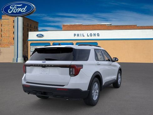 New 2026 Ford Explorer Active image 8