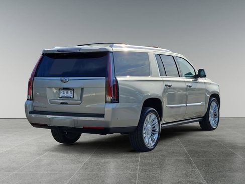 Used 2017 Cadillac Escalade ESV Platinum image 7