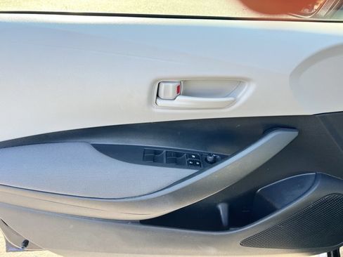 Certified 2023 Toyota Corolla LE image 11