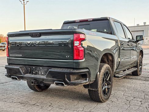 Used 2025 Chevrolet Silverado 1500 LT Trail Boss w/ Convenience Package II image 6