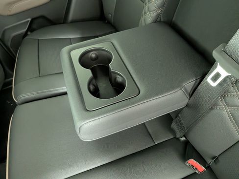 New 2026 GMC Canyon Denali image 30