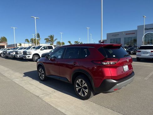 Used 2023 Nissan Rogue SV FWD image 6