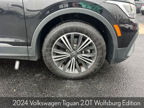 Used 2024 Volkswagen Tiguan Wolfsburg Edition image 12