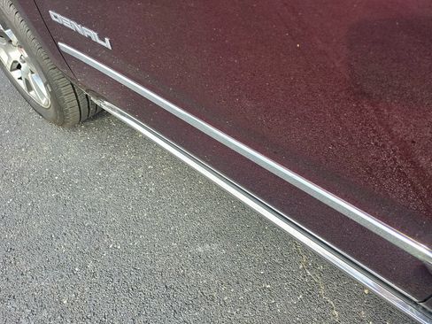Used 2017 GMC Yukon Denali AWD/4WD image 17