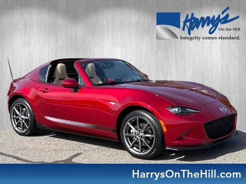 Used 2019 MAZDA MX-5 Miata RF Grand Touring image 1