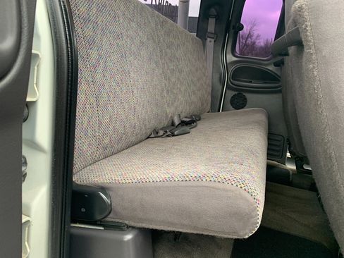 Used 1998 Dodge Ram 1500 Truck Quad Cab 6.5-ft. Bed 4WD image 31