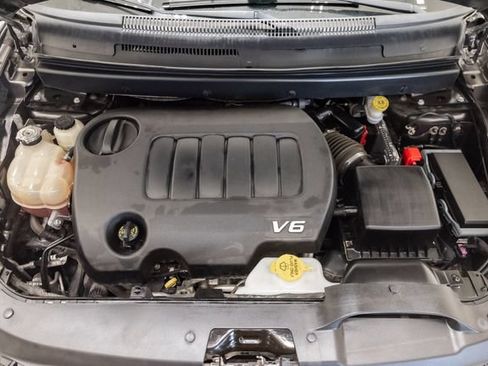 Used 2019 Dodge Journey Crossroad w/ Popular Equipment Group FWD image 6