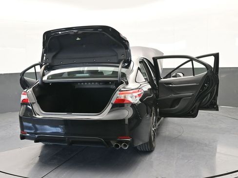 Used 2020 Toyota Camry SE image 68