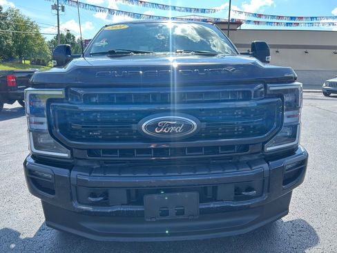 Used 2021 Ford F350 Lariat AWD/4WD image 3
