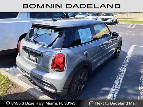 Used 2023 MINI Cooper S image 4