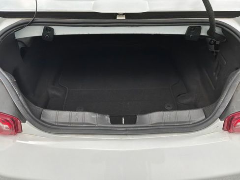 Used 2020 Chevrolet Camaro LT RWD image 25