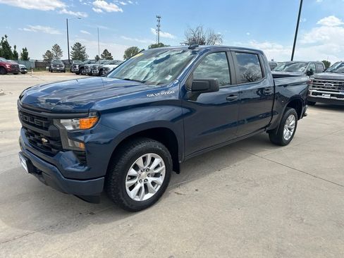 Used 2023 Chevrolet Silverado 1500 Custom AWD/4WD image 30