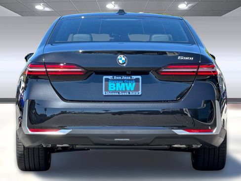 New 2026 BMW 530i w/ Premium Package image 9