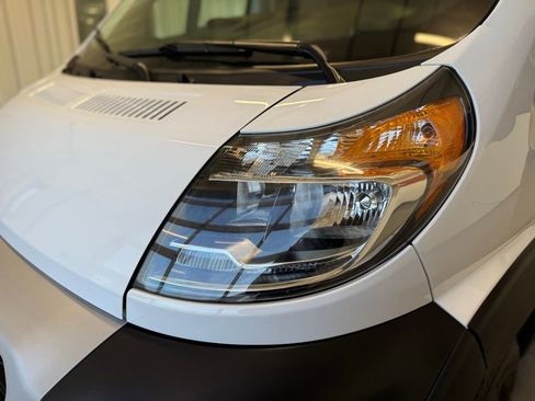 Used 2021 RAM ProMaster 2500 image 28