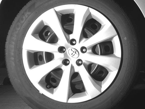Used 2025 Toyota Corolla LE FWD image 15