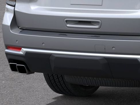 New 2026 Chevrolet Suburban High Country AWD/4WD image 15