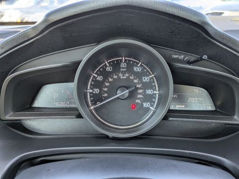 Used 2018 MAZDA MAZDA3 Touring image 33