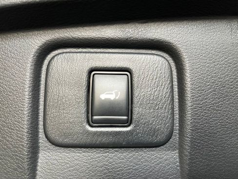 Used 2020 Nissan Murano SL w/ Moonroof Package AWD/4WD image 14