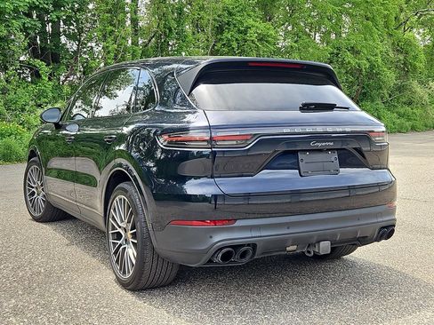 Certified 2023 Porsche Cayenne Platinum Edition AWD/4WD image 3