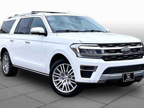 Certified 2022 Ford Expedition Max Limited RWD image 3