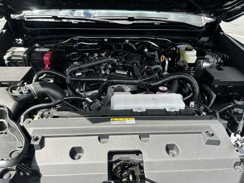 New 2026 Toyota Tacoma TRD Off-Road AWD/4WD image 25