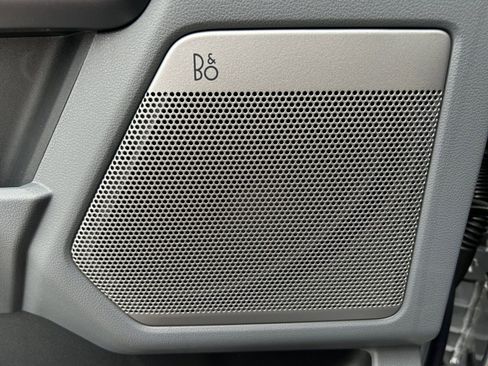 New 2025 Ford F150 XLT w/ Equipment Group 303A High image 21