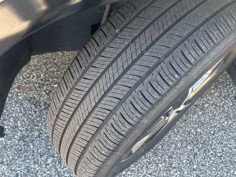 Certified 2025 Honda HR-V EX-L image 34