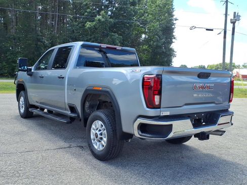Used 2026 GMC Sierra 2500 Pro w/ Convenience Package AWD/4WD image 9