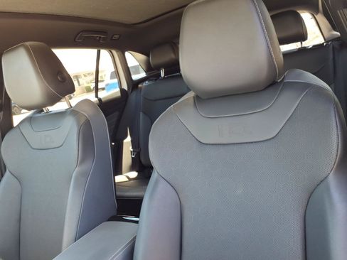 Used 2023 Volkswagen ID.4 S RWD image 21