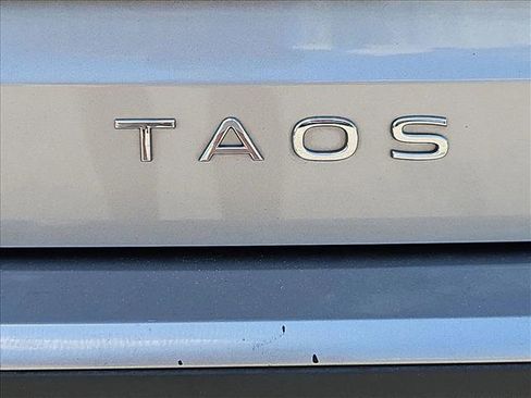 Used 2023 Volkswagen Taos S FWD image 12