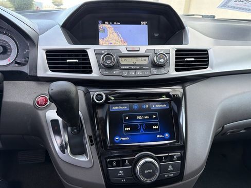 Used 2016 Honda Odyssey EX-L image 24