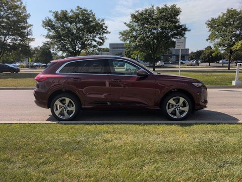 New 2025 Audi Q5 Premium Plus image 39