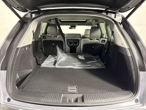 Certified 2026 Acura MDX FWD w/ Technology Package image 35