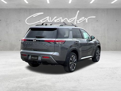 New 2026 Nissan Pathfinder Platinum w/ Cargo Package FWD image 17