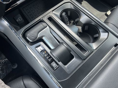 New 2025 Ford F150 Lariat w/ Equipment Group 502A High image 14