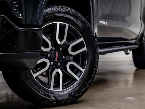 Used 2023 GMC Sierra 1500 AT4 w/ AT4 Preferred Package image 26