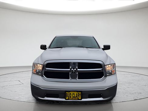 Used 2019 RAM 1500 Classic SLT AWD/4WD image 8