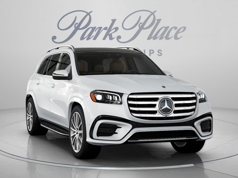 New 2026 Mercedes-Benz GLS 580 4MATIC image 32