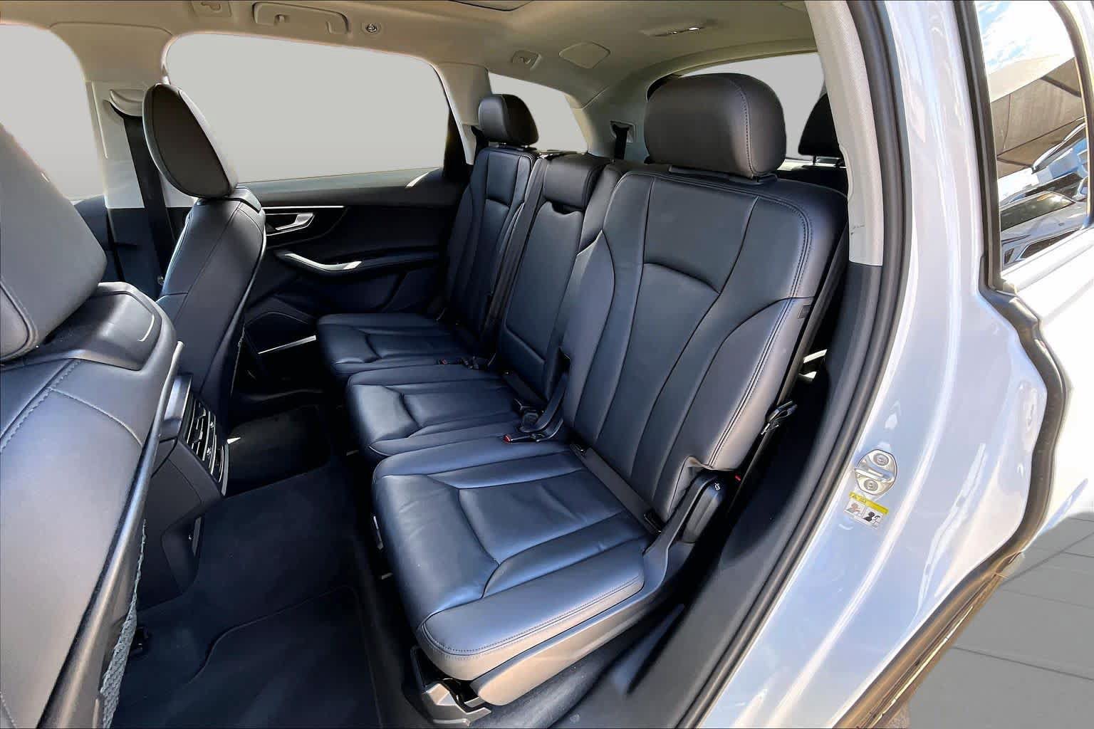 Used 2023 Audi Q7 3.0T Premium Plus AWD/4WD image 18
