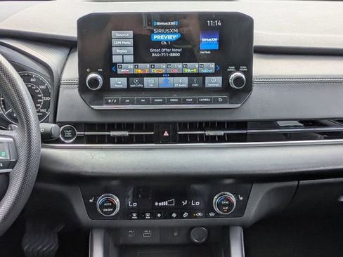 Used 2024 Mitsubishi Outlander SE AWD/4WD image 19