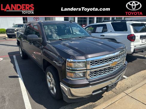 Used 2015 Chevrolet Silverado 1500 LT RWD image 1