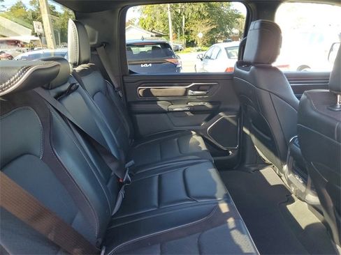 Used 2024 RAM 1500 Laramie image 32