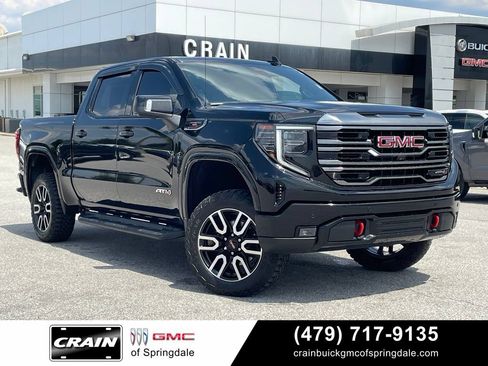 Used 2024 GMC Sierra 1500 AT4 w/ Technology Package AWD/4WD image 1